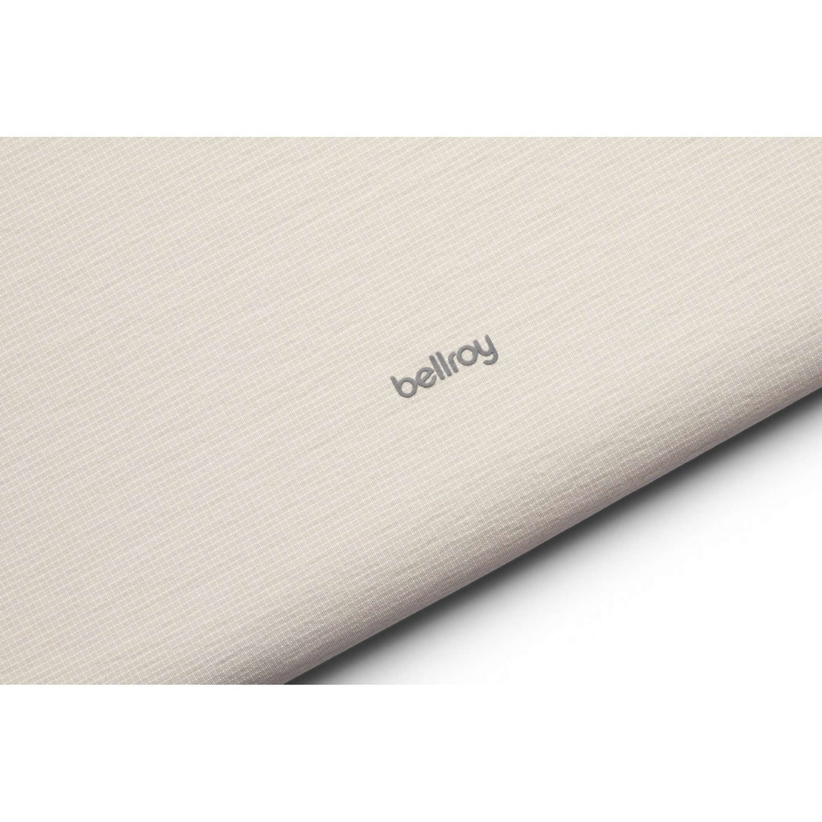 Bellroy Lite Laptop Sleeve in Recycled Fabric, 16 Inches Transfer - ASH - Right Angle Detail