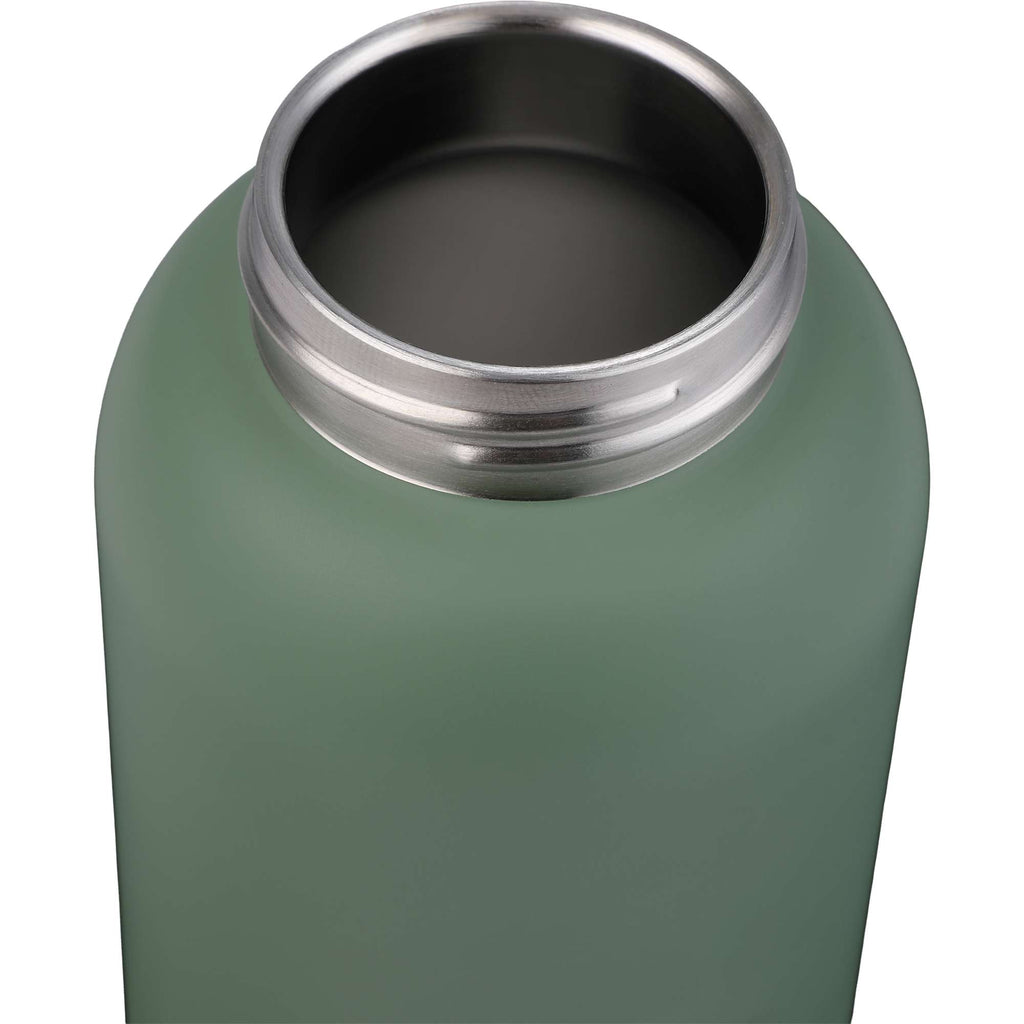 Clio Insulated Straw Lid Bottle in Recycled Steel, 22 oz Laser Engraving - Sage - Detail