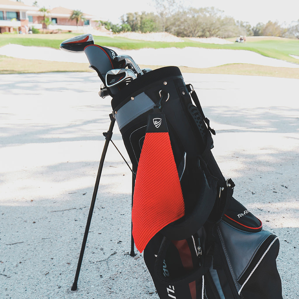 Waffle Golf Towel, Grip Dry - Red - Lifestyle_Silkscreen